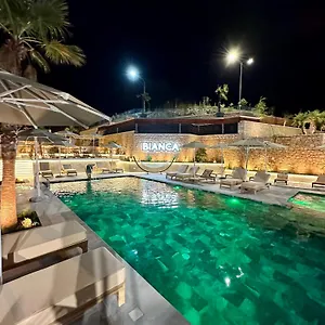 Bianca & Hotel